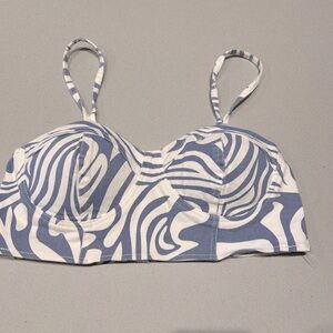 MELROSE WITH LOVE CROP TOP, Size Large